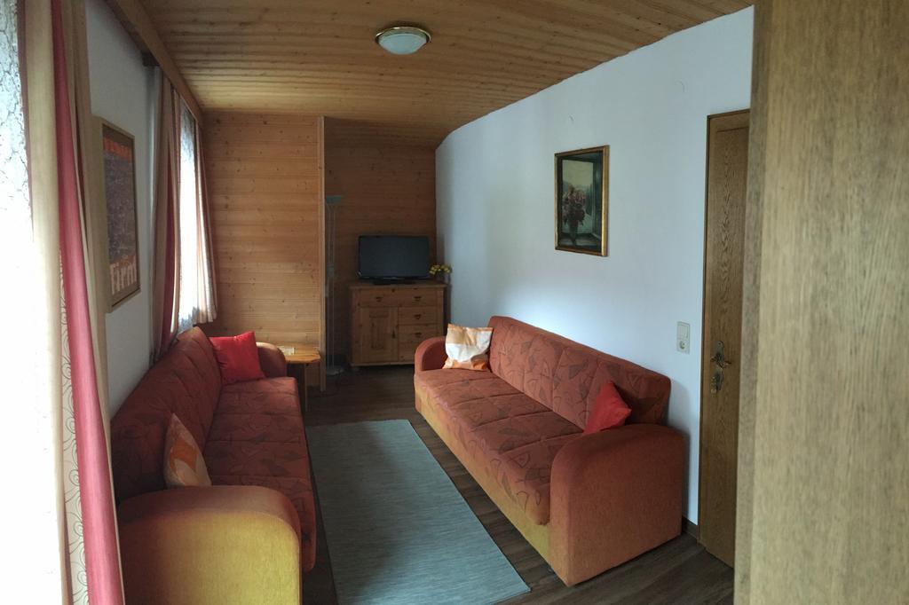 Garni Fischer Oetz Room photo